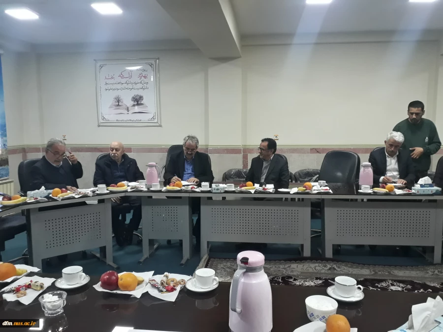 جلسه مجمع خیرین شهرستان محمودآباد با مسئولین دانشکده فنی و حرفه ای محمودآباد برگزار شد 7