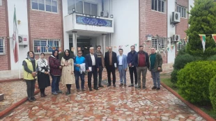 نشست فعالان گردشگری با گروه پژوهشی "توسعه، گردشکری و محیط زیست" در دانشکده ملی مهارت محمودآباد برگزار شد
 2