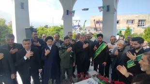 مراسم افتتاح المان مزار شهید خوشنام در دانشکده ملی مهارت محمودآباد برگزار شد 11