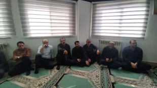 مراسم عزاداری سرور و سالار شهیدان حضرت ابا عبدالله الحسین علیه السلام و یاران باوفایش در دانشکده برگزار شد 3