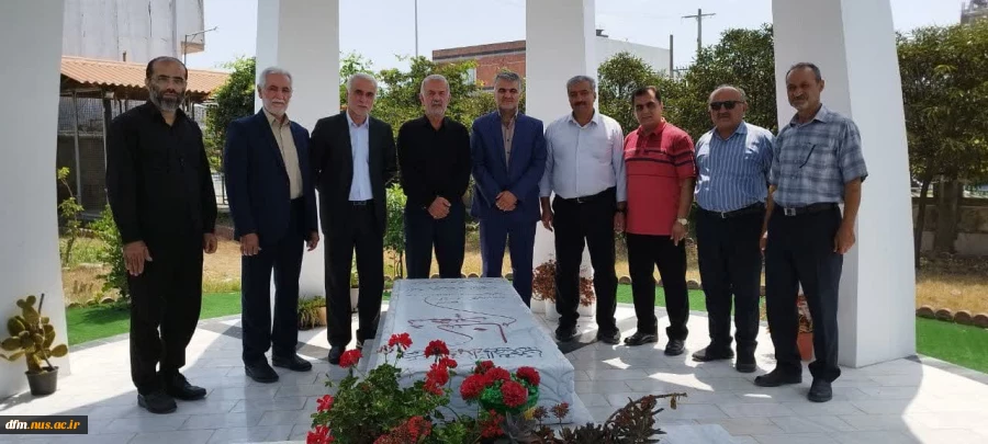 دیدار جمعی از  بازنشستگان با رئیس دانشکده 4
