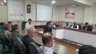 مراسم گرامیداشت هفته دفاع مقدس در دانشکده ملی مهارت محمودآباد برگزار شد 4