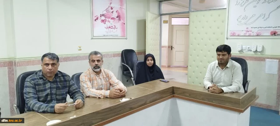 مراسم گرامیداشت هفته دفاع مقدس در دانشکده ملی مهارت محمودآباد برگزار شد 15