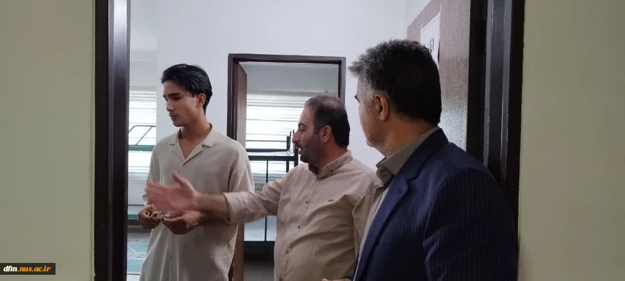 بازدید ریاست دانشکده از واحد‌های مختلف دانشکده 12