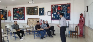 بازدید ریاست دانشکده از واحد‌های مختلف دانشکده 17