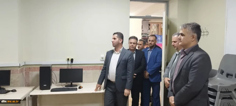 بازدید دکتر عسکری رئیس دانشگاه ملی مهارت استان مازندران از دانشکده ملی مهارت محمودآباد 17