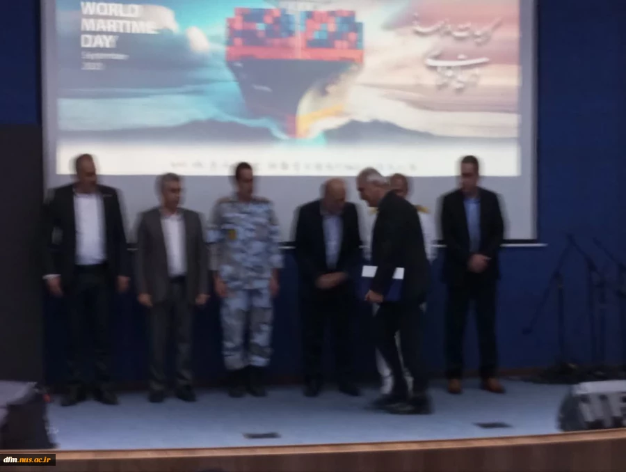 تجلیل از اساتید دریایی دانشکده ملی مهارت محمودآبادبه مناسبت گرامیداشت روز جهانی دریانوردی  5