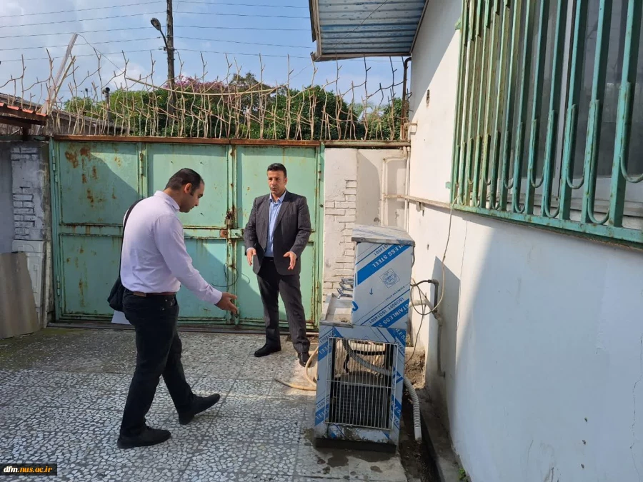 بازدید کارشناس شبکه بهداشت از دانشکده 4