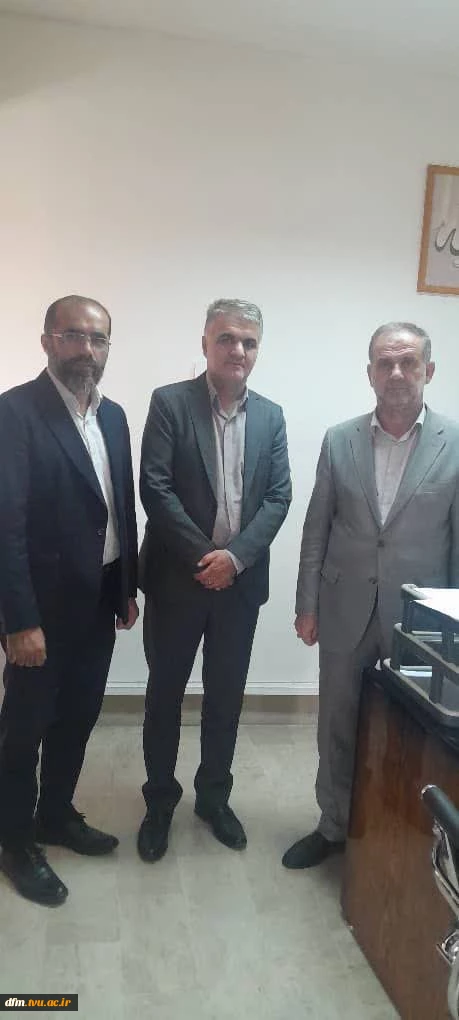 دیدار رئیس دانشکده با نماینده مجلس 3