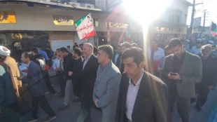 حضور  ریاست دانشکده در راهیپمایی یوم الله 13 آبان 11