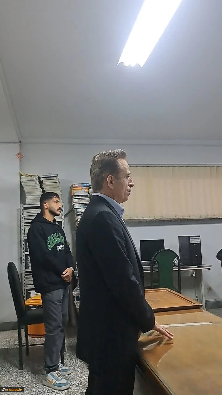 برگزاری کلاس درس در کتابخانه دانشکده  2