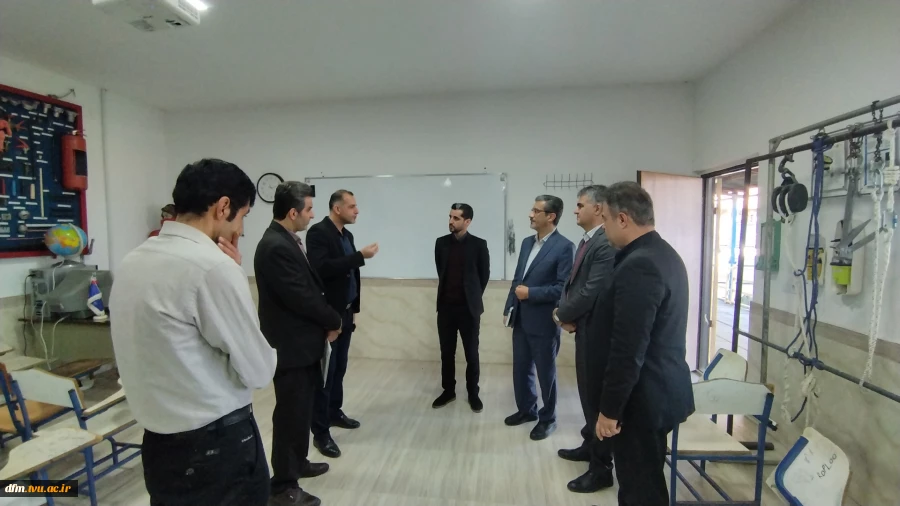 بازدید معاونت آموزشی دانشگاه ملی مهارت کشور از دانشکده 6