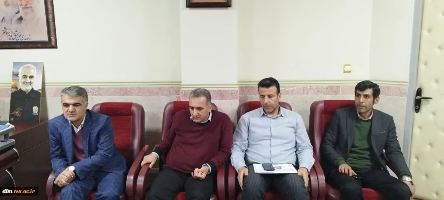 نشست معاون علمی سپاه شهرستان با ریاست دانشکده 2