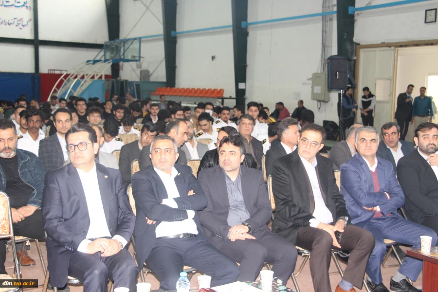 مراسم روز دانشجو با حضور معاون تشریفات نهاد ریاست جمهوری در دانشکده ملی مهارت محمودآباد برگزار شد 10