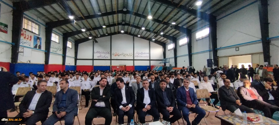 مراسم روز دانشجو شهرستان محمودآباد با حضور معاون تشریفات نهاد ریاست جمهوری به میزبانی دانشکده ملی مهارت محمودآباد برگزار شد 6