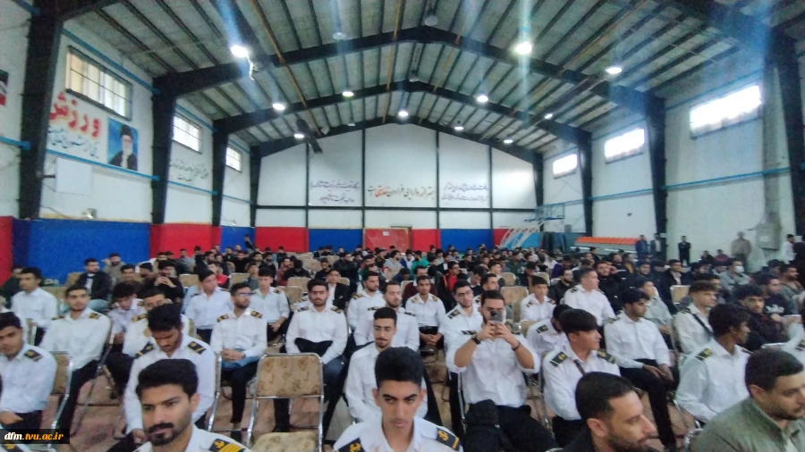 مراسم روز دانشجو شهرستان محمودآباد با حضور معاون تشریفات نهاد ریاست جمهوری به میزبانی دانشکده ملی مهارت محمودآباد برگزار شد 7