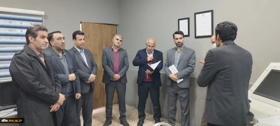 بازدید مدیر کل خدمات آموزشی دانشگاه ملی مهارت از کارگاه دریایی دانشکده  7