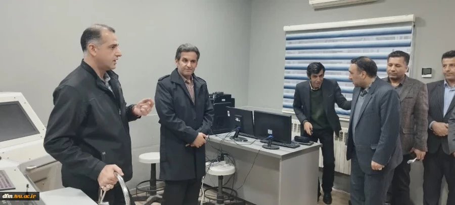 بازدید مدیر کل خدمات آموزشی دانشگاه ملی مهارت از کارگاه دریایی دانشکده  9