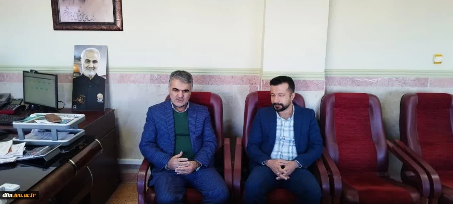 بازدید مسئول آموزش شرکت نفت از کارگاه های دریایی و ملوانی دانشکده 2