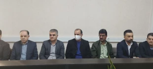 به مناسبت ایام ا... دهه مبارک فجر
دیدار مسئولین و روسای ادارات با فرماندار محمودآباد  2