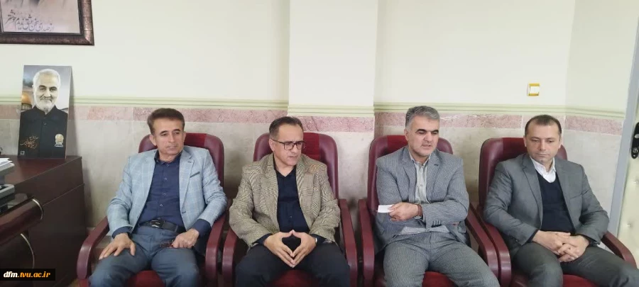 نشست هم‌اندیشی اعضای هیئت علمی دانشکده برگزار شد 2