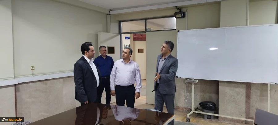بازدید مدیر کل  مرکز توسعه و امنیت فناوری اطلاعات و هوشمندسازی دانشگاه ملی مهارت  از انستیتوی هوش مصنوعی دانشکده  11