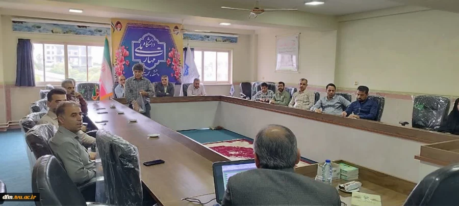 کارگاه آموزشی پاسداشت زبان فارسی در دانشکده برگزار شد 8