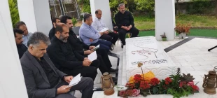 مراسم معنوی زیارت عاشورا در جوار مرقد مطهر شهید خوشنام دانشکده برگزار شد 12