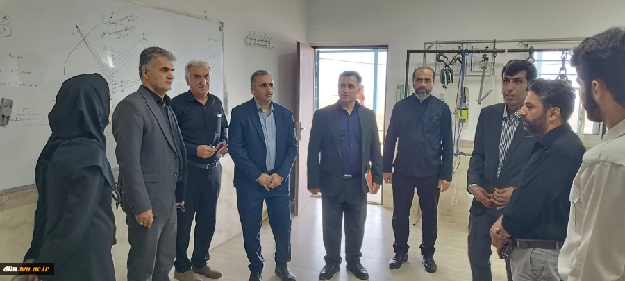 بازدید معاونت پژوهشی دانشکده از کارگاه  های دریایی دانشکده  18