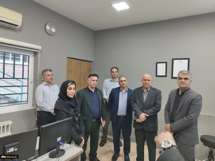 بازدید معاونت پژوهشی دانشکده از کارگاه  های دریایی دانشکده  4