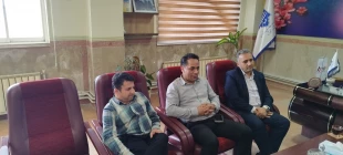 تجلیل ریاست از همکاران فناوری اطلاعات دانشکده به مناسبت روز فناوری و اطلاعات  5